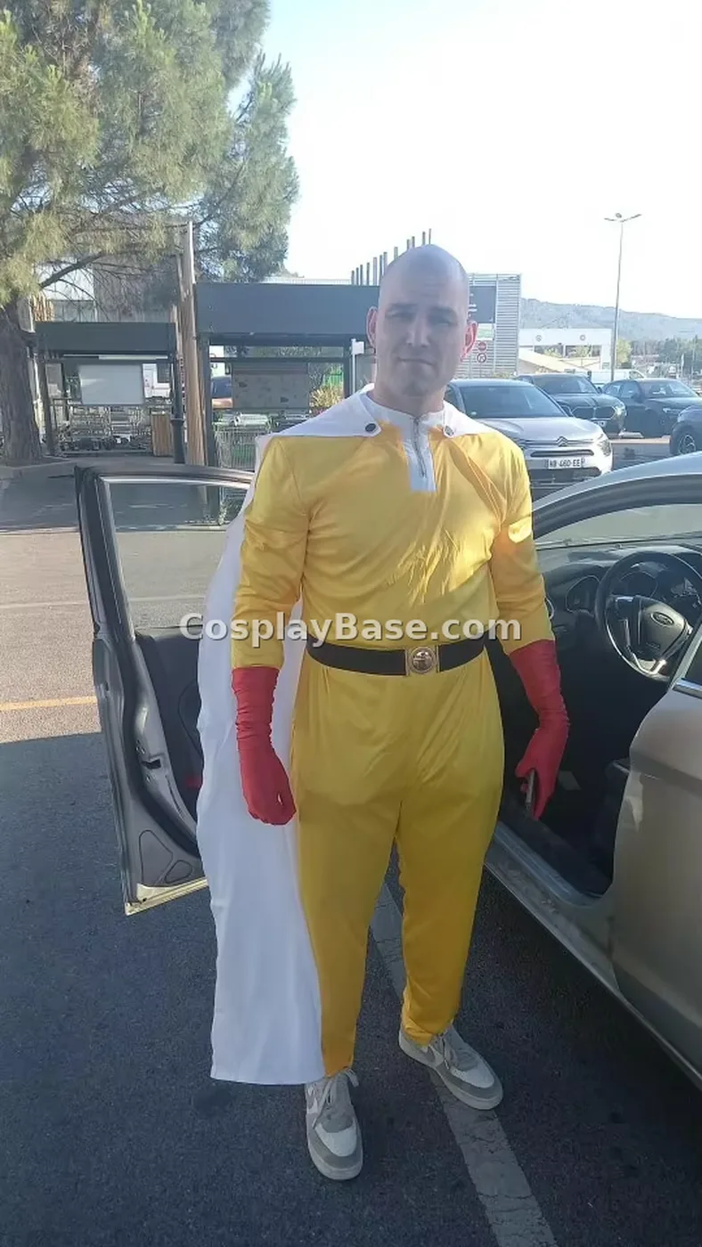 Saitama cosplay customer review photo